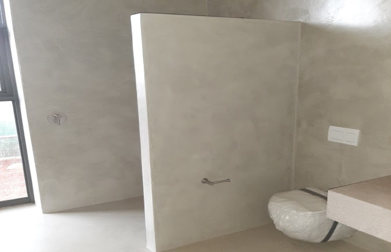 Seamless micro screed bathroom walls and flooring